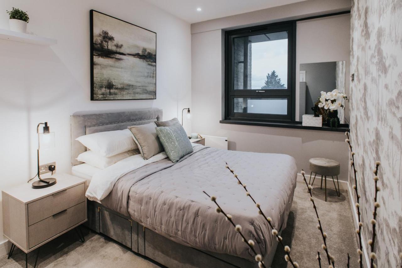 Circa17- Entire Apt, Free Parking, Gym, City Central & Free Netflix 브랙넬 외부 사진