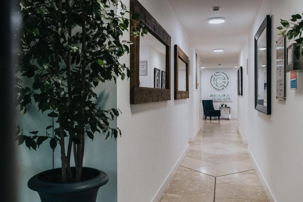 Circa17- Entire Apt, Free Parking, Gym, City Central & Free Netflix 브랙넬 외부 사진